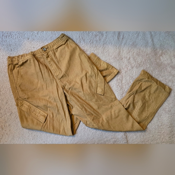 Jordan Essentials Men's Khaki Cargo Jogger Pants
